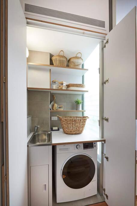 Gorgeous Glebe Loft Living Apartment Sydney