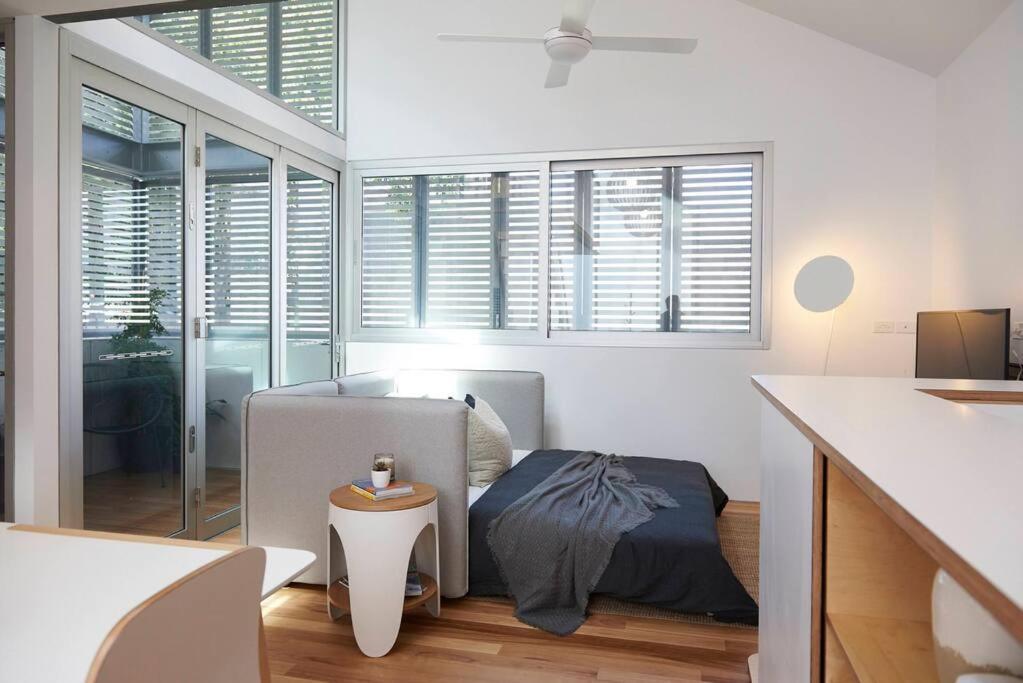 Gorgeous Glebe Loft Living Apartment Sydney
