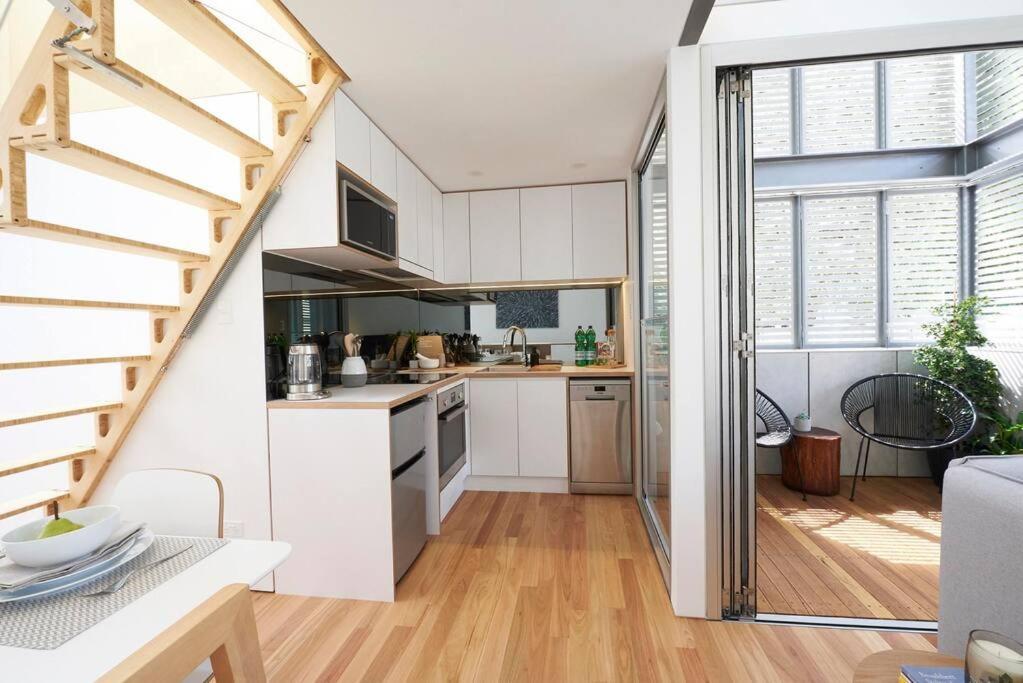 Apartment Gorgeous Glebe Loft Living *