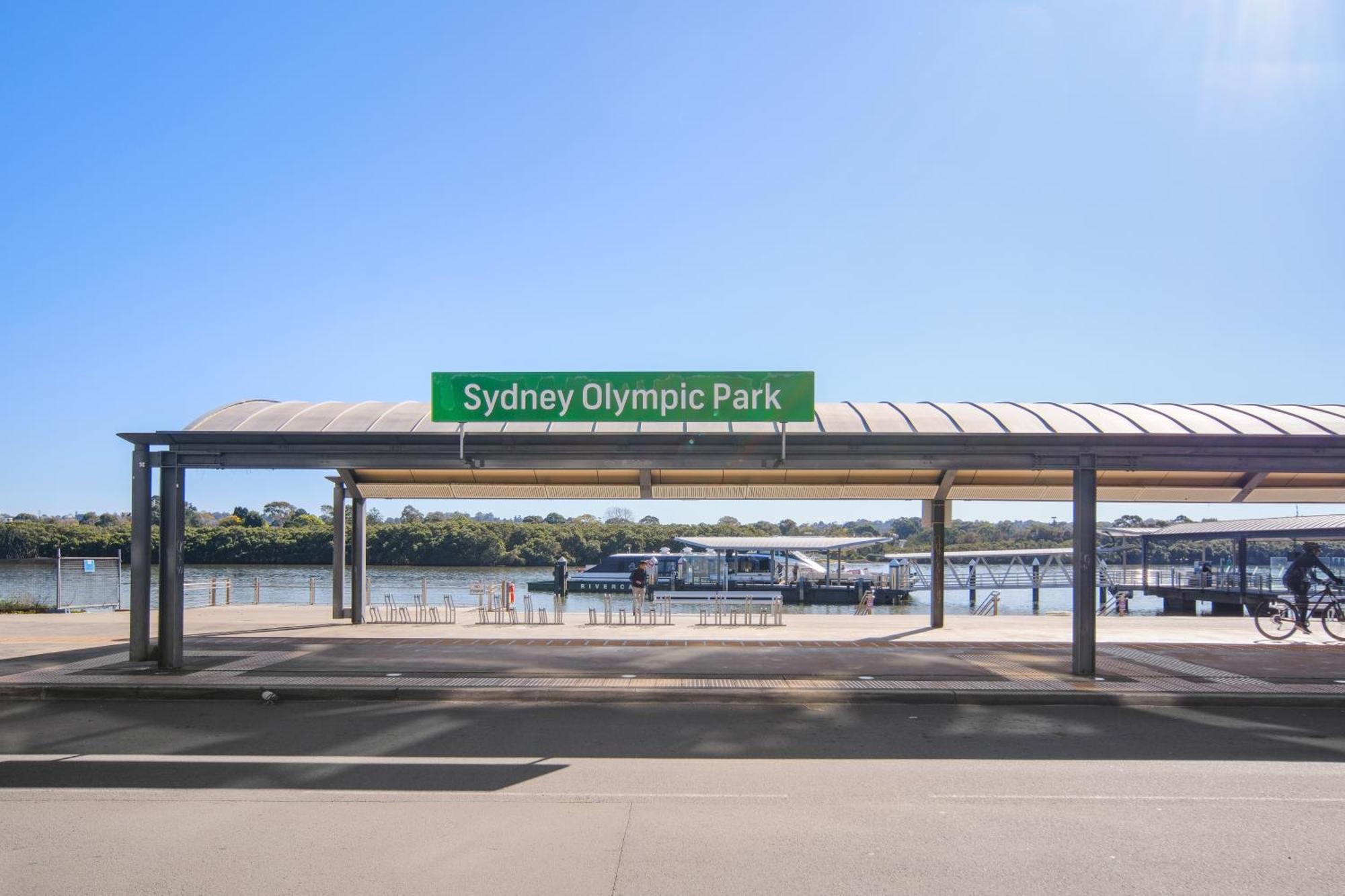 Spacious Cozy2br Close To Olympicpark Free Carpark Sydney