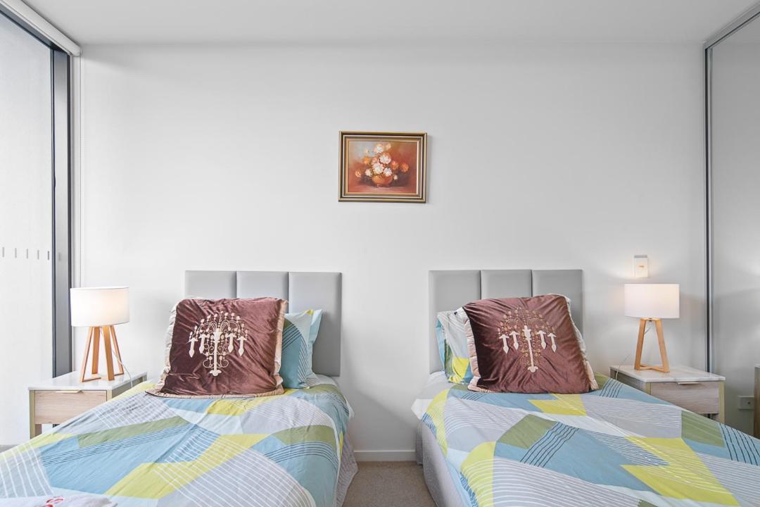 Apartment Spacious1 Br@waterfront Olympic Park_free Carpark