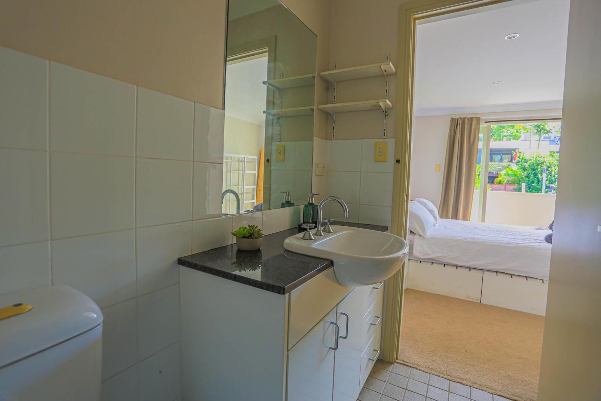 Elegant 2 Bedroom Close To Buz Bridge Rd 2 E-bikes Included Bahay bakasyunan