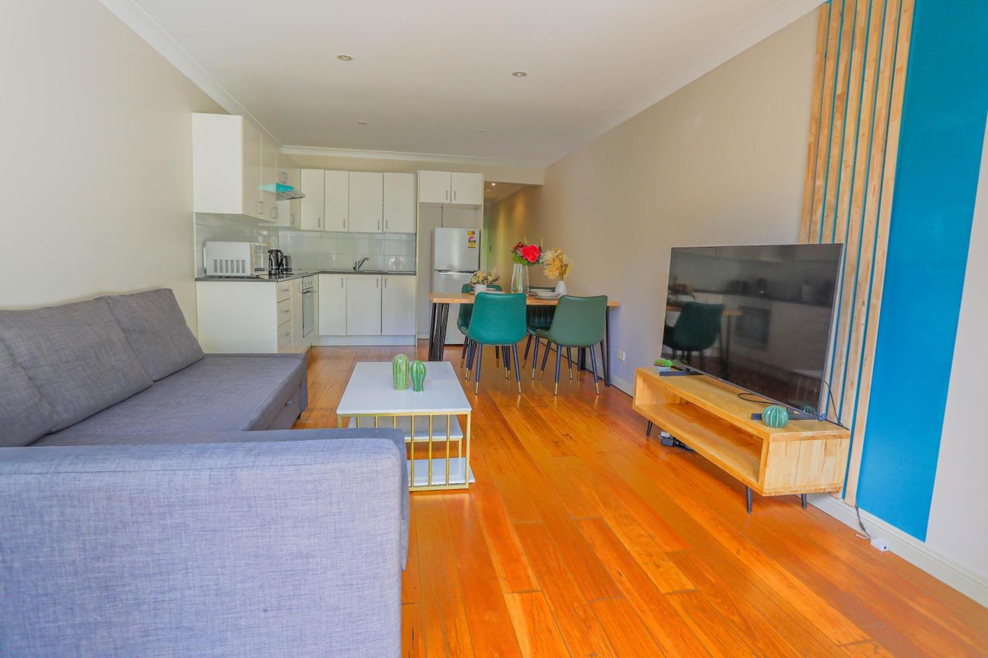 Bahay bakasyunan Elegant 2 Bedroom Close To Buz Bridge Rd 2 E-bikes Included *