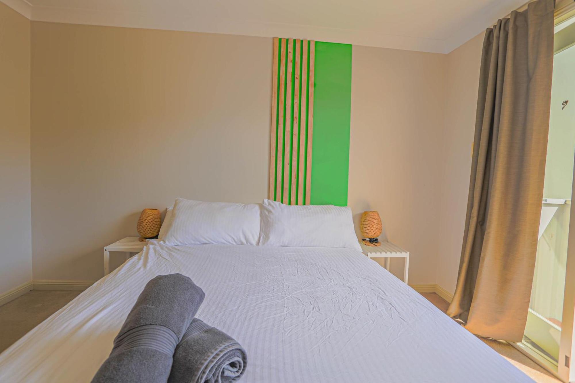 Bahay bakasyunan Elegant 2 Bedroom Close To Buz Bridge Rd 2 E-bikes Included *