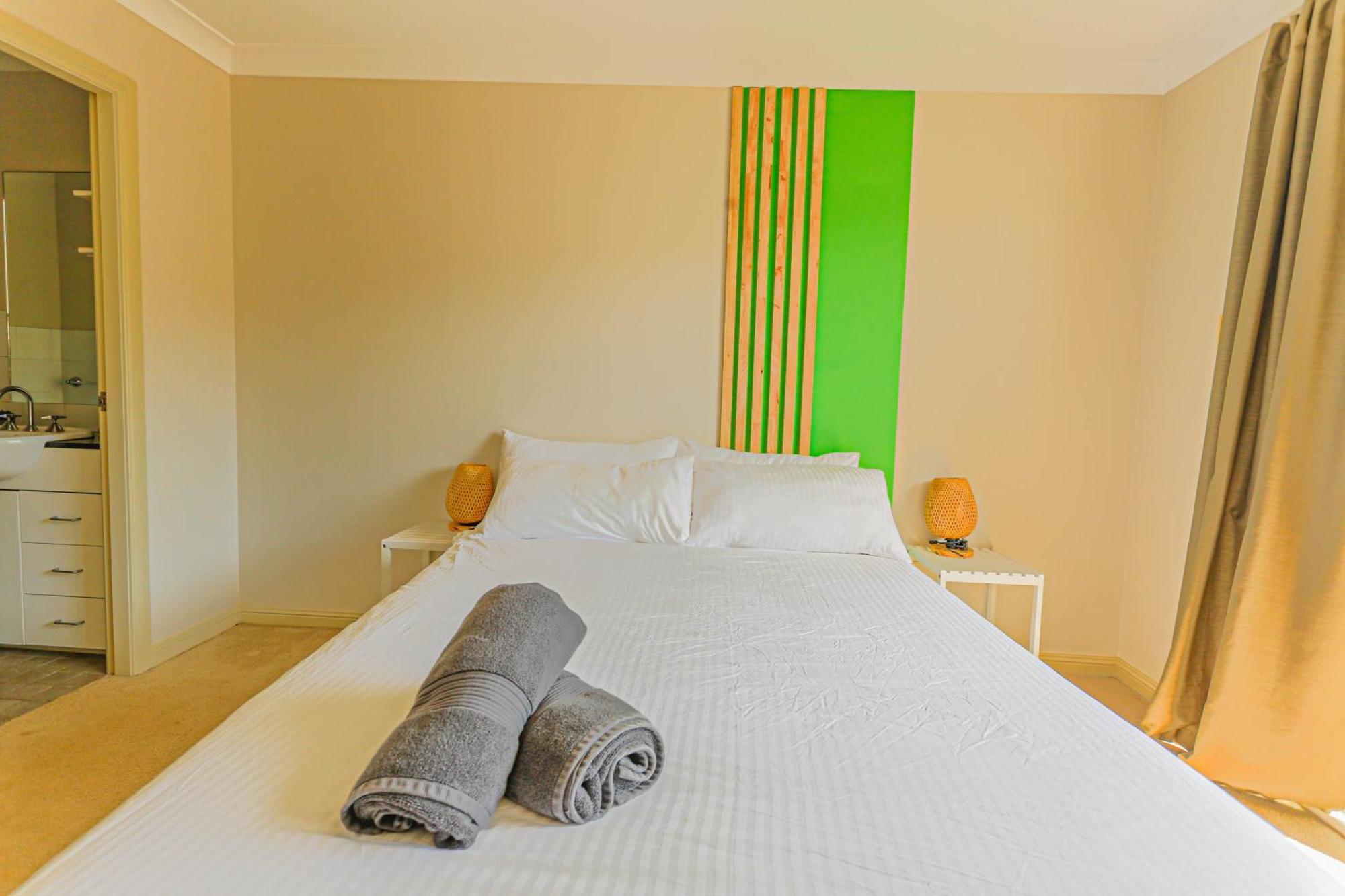Elegant 2 Bedroom Close To Buz Bridge Rd 2 E-bikes Included Bahay bakasyunan *