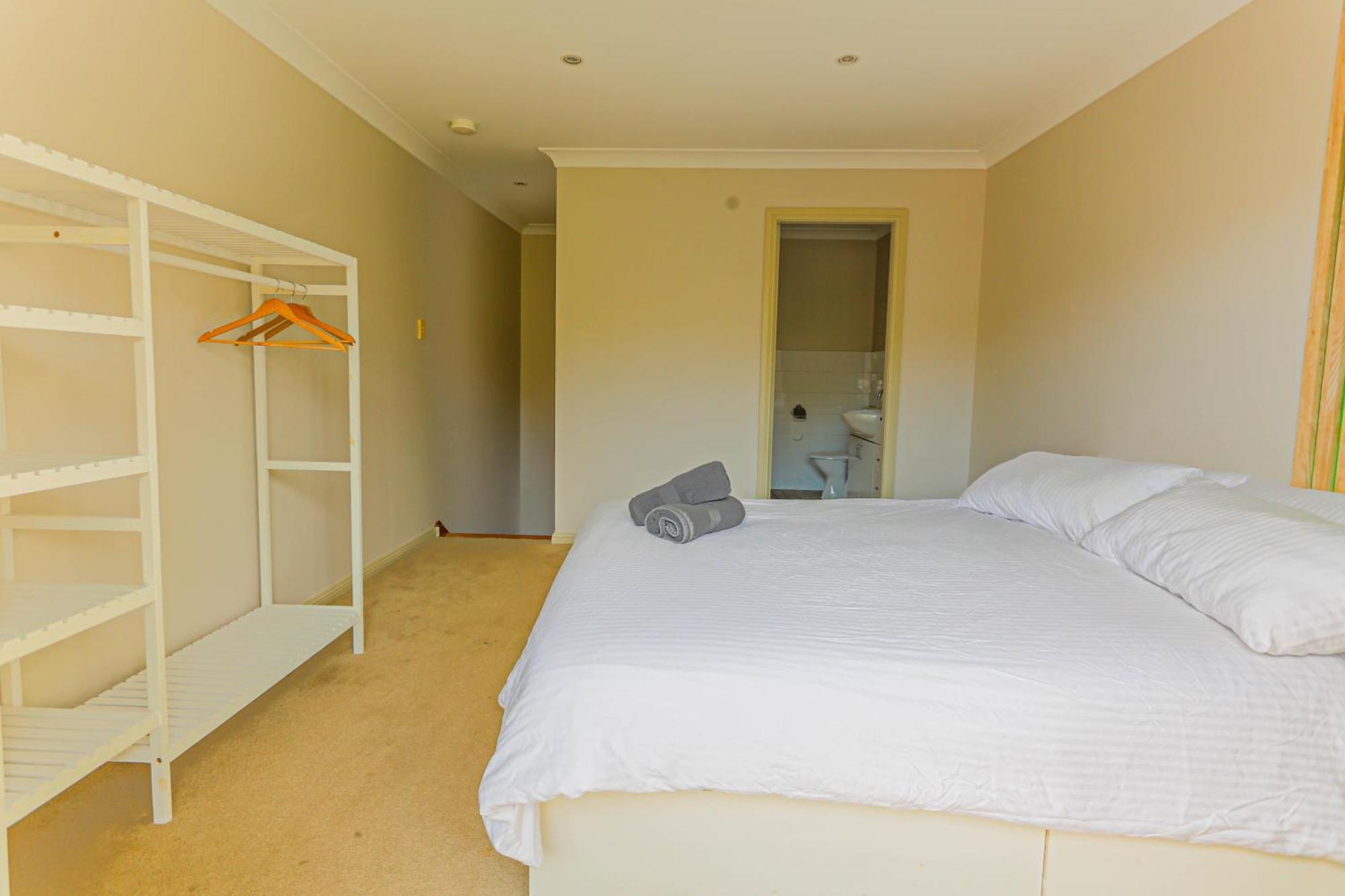Elegant 2 Bedroom Close To Buz Bridge Rd 2 E-bikes Included
