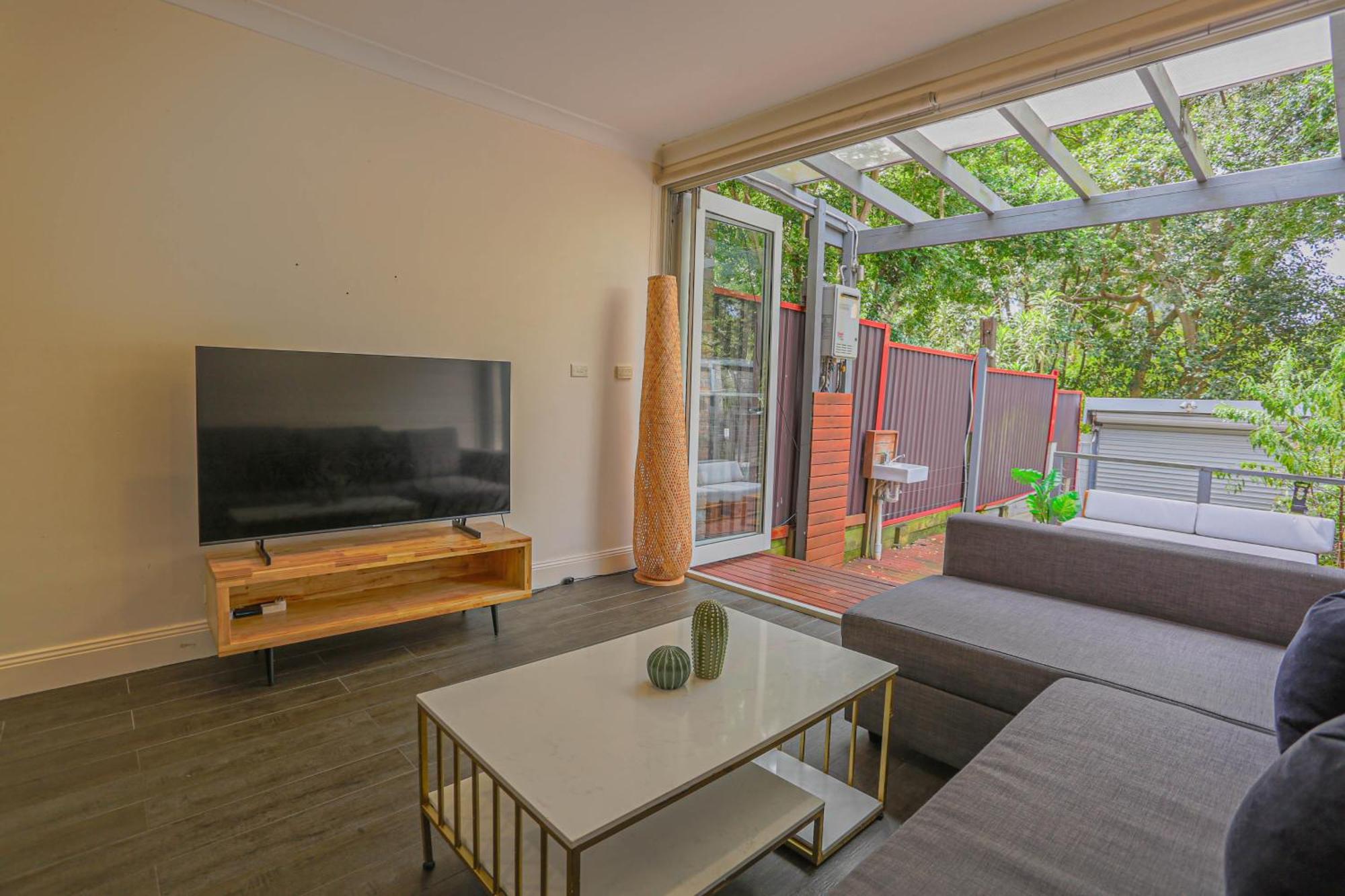 Ideal 3 Bedroom House Centre Glebe 2 E-bikes Included
