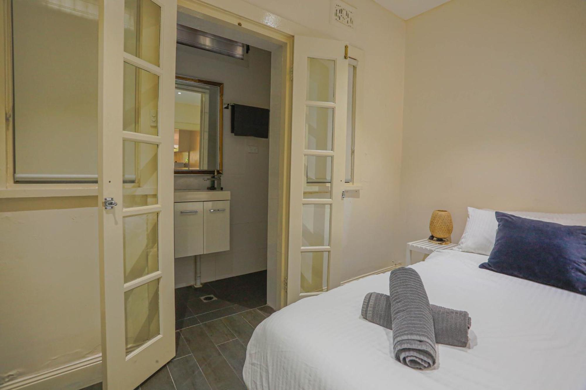 Casa de férias Ideal 3 Bedroom House Centre Glebe 2 E-bikes Included Sidney