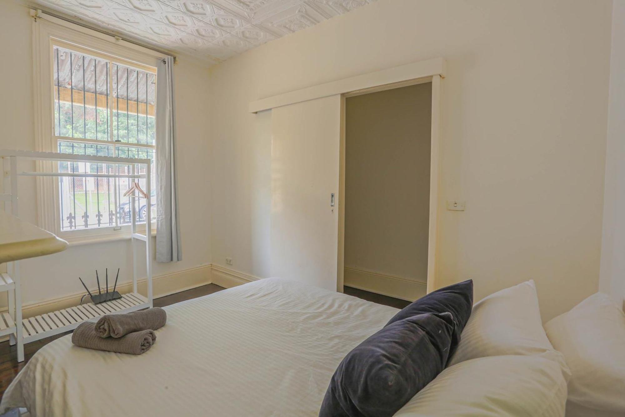 Ideal 3 Bedroom House Centre Glebe 2 E-bikes Included Casa de férias *