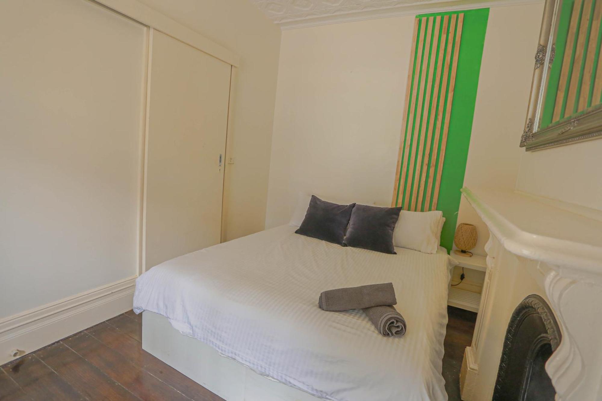 Casa de férias Ideal 3 Bedroom House Centre Glebe 2 E-bikes Included Sidney