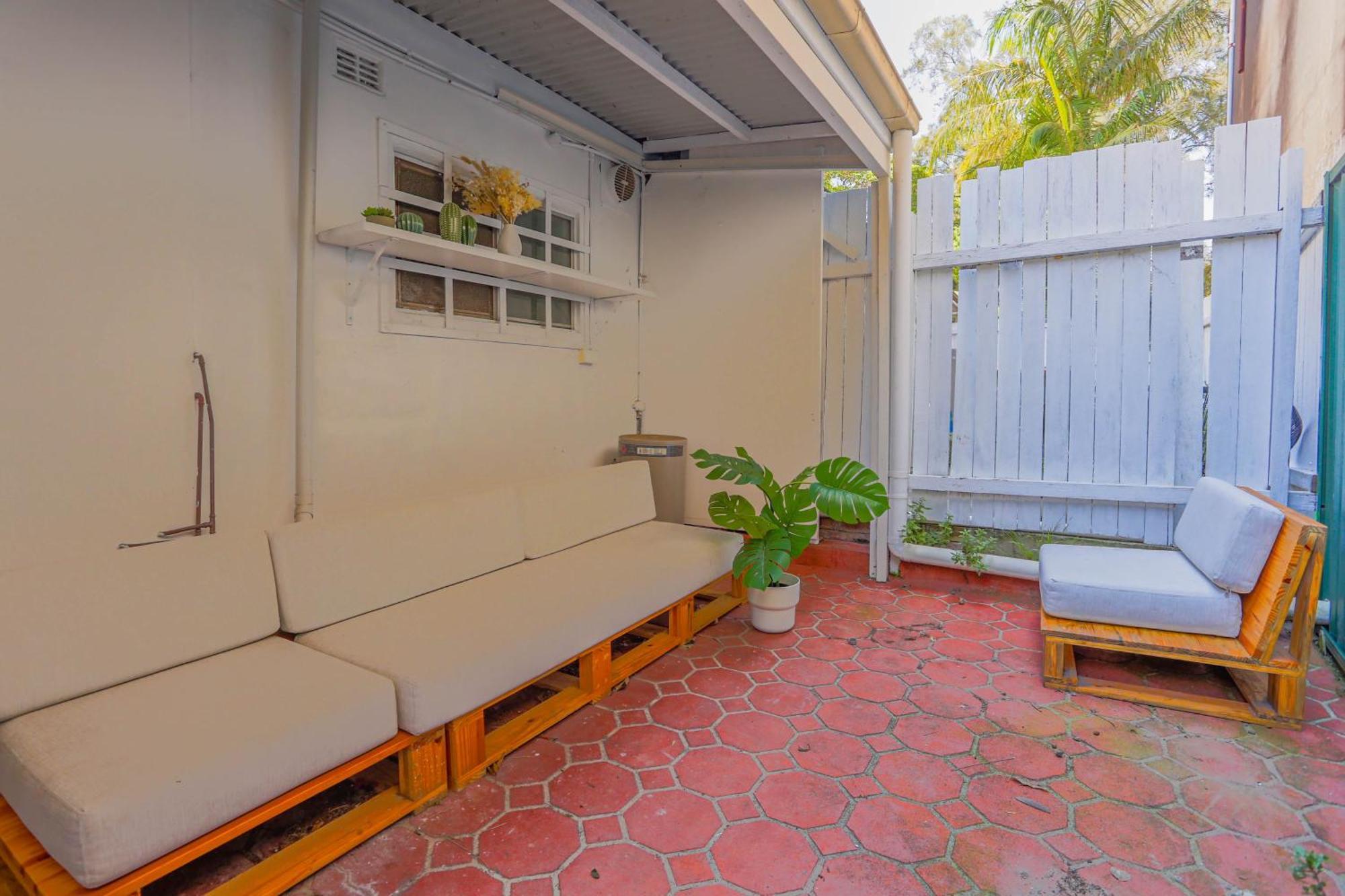 2 Bedroom House With 2 E-bikes Included At Centre Of Chippendale Holiday home