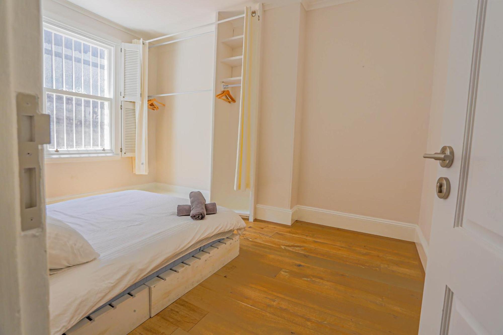 2 Bedroom House With 2 E-bikes Included At Centre Of Chippendale Sydney