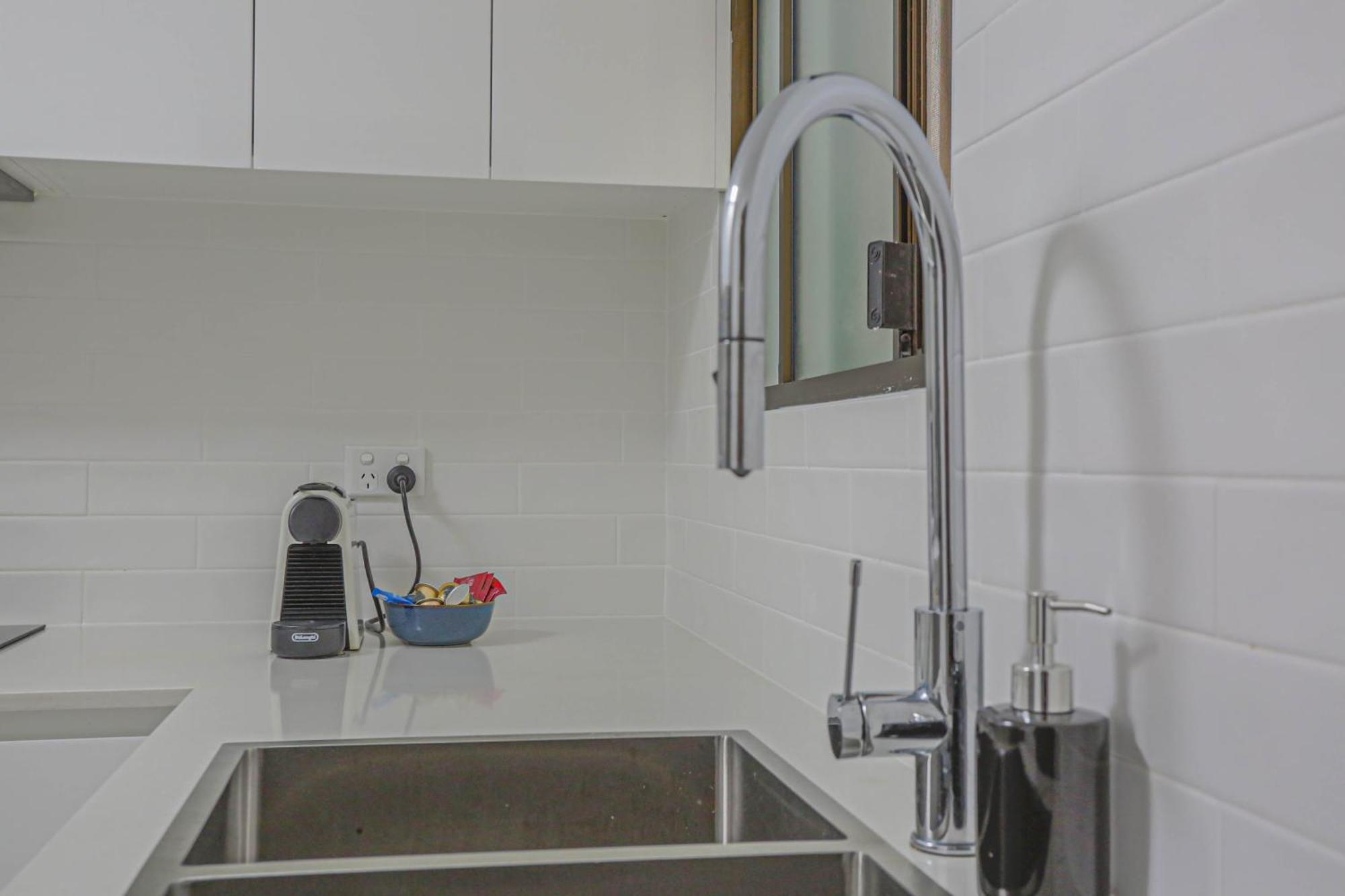 2 Bedroom House With 2 E-bikes Included At Centre Of Chippendale Sydney