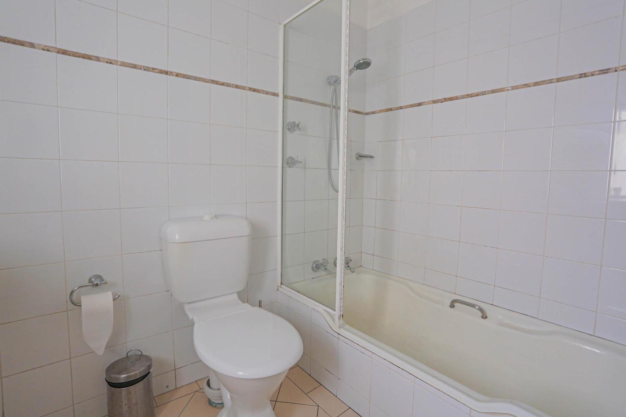 Stylish 3-bedroom Near Darling Harbour - Free E-bikes!