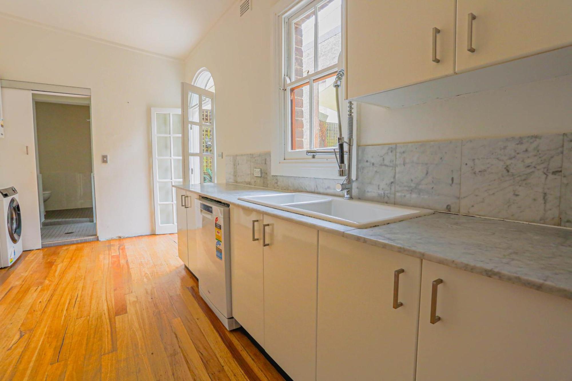 Casa de férias 2 Bedroom Family Friendly Ultimo Near The Centre 2 E-bikes Included