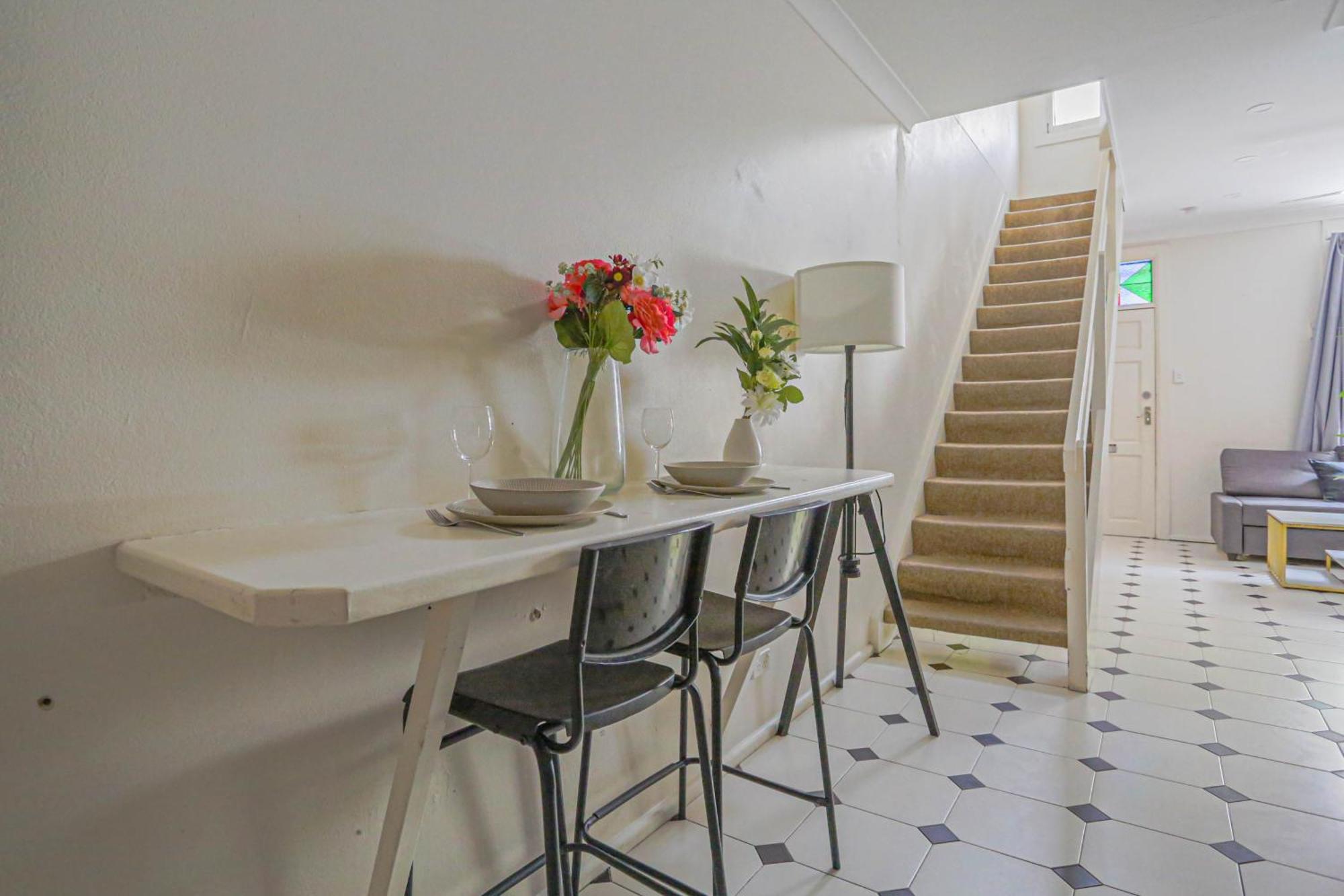 Affordable 3 Bedroom House Darlinghurst With 2 E-bikes Included Bahay bakasyunan *