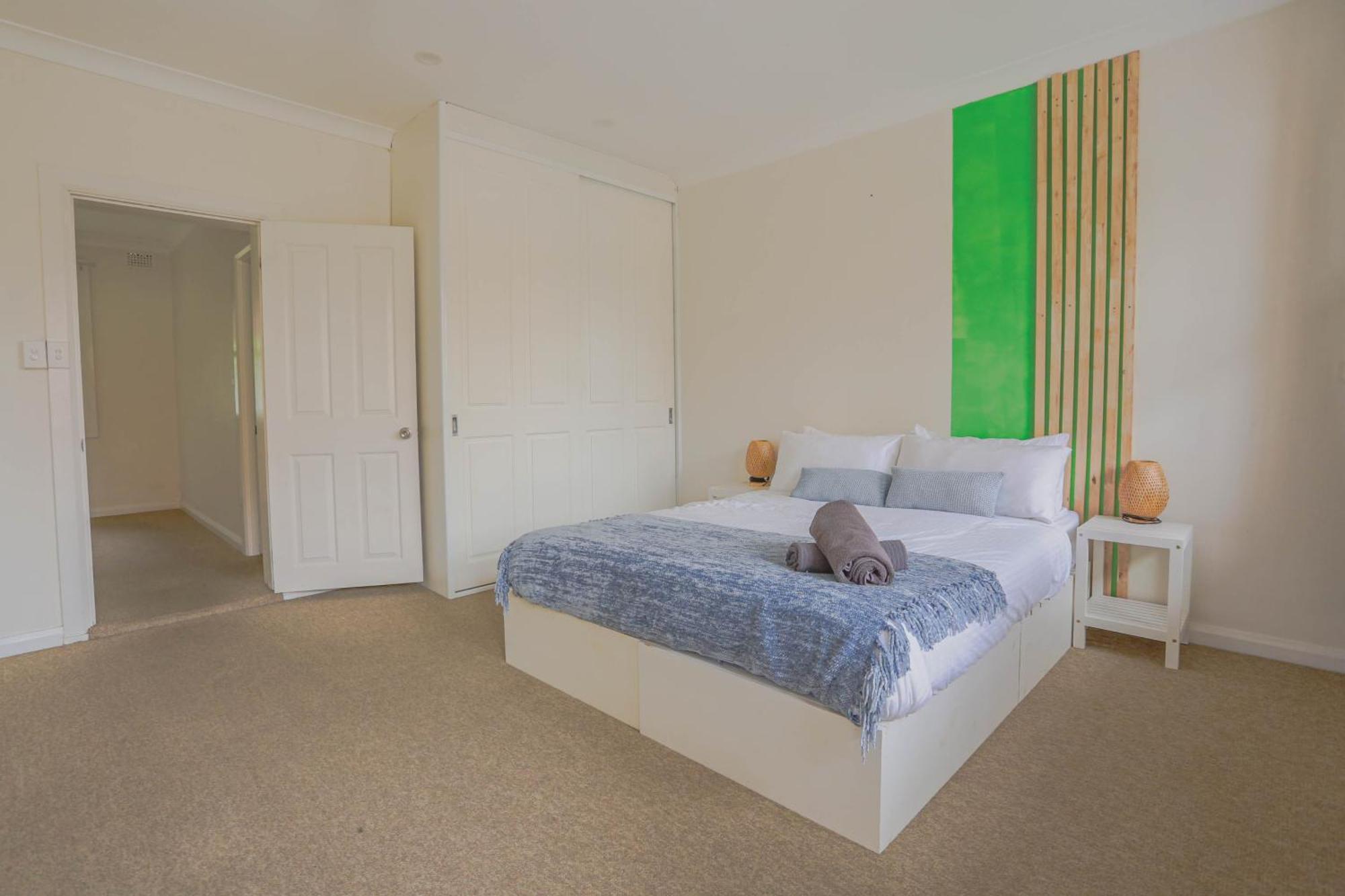Bahay bakasyunan Affordable 3 Bedroom House Darlinghurst With 2 E-bikes Included