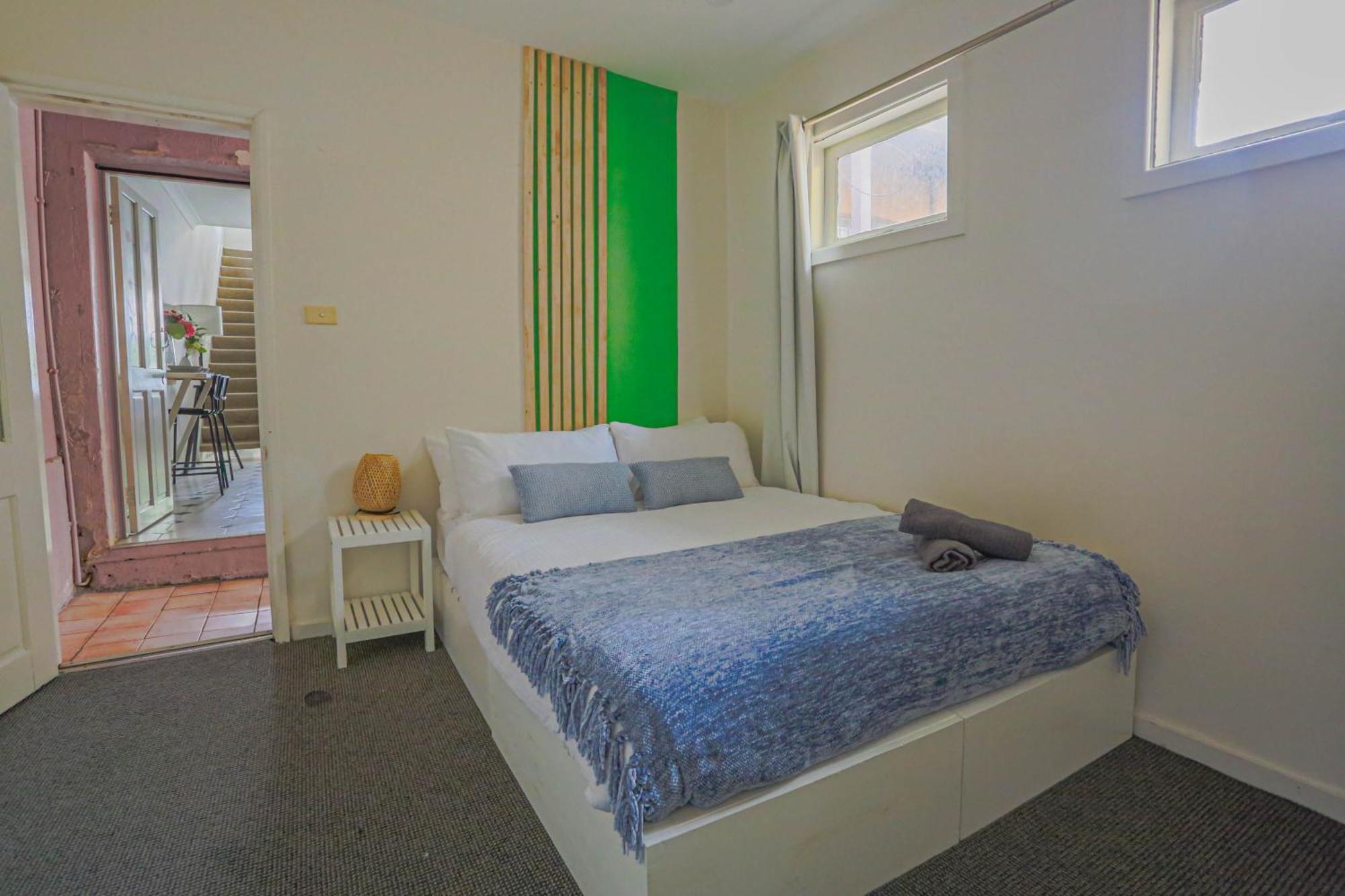 Affordable 3 Bedroom House Darlinghurst With 2 E-bikes Included