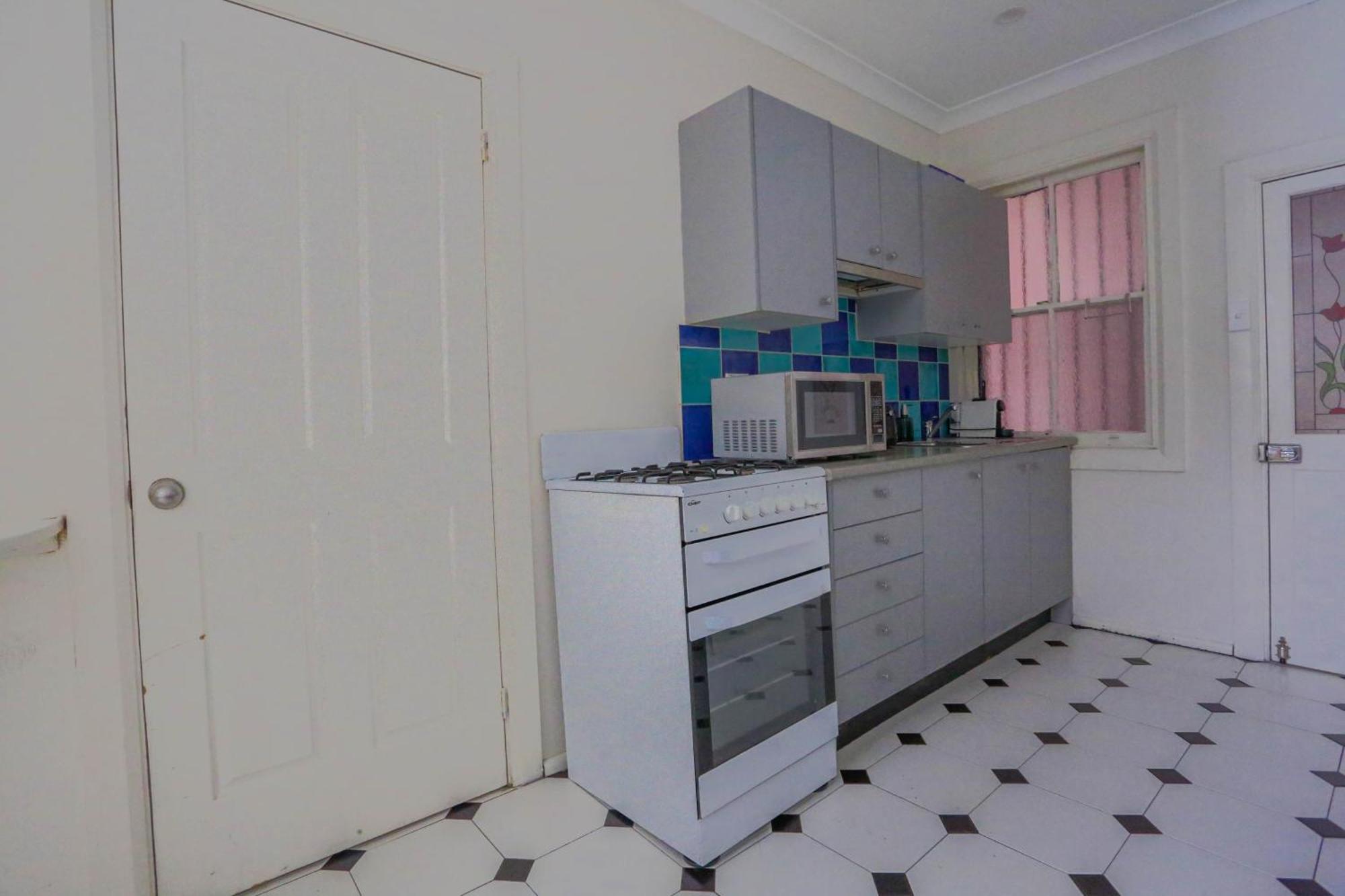 Bahay bakasyunan Affordable 3 Bedroom House Darlinghurst With 2 E-bikes Included Sydney