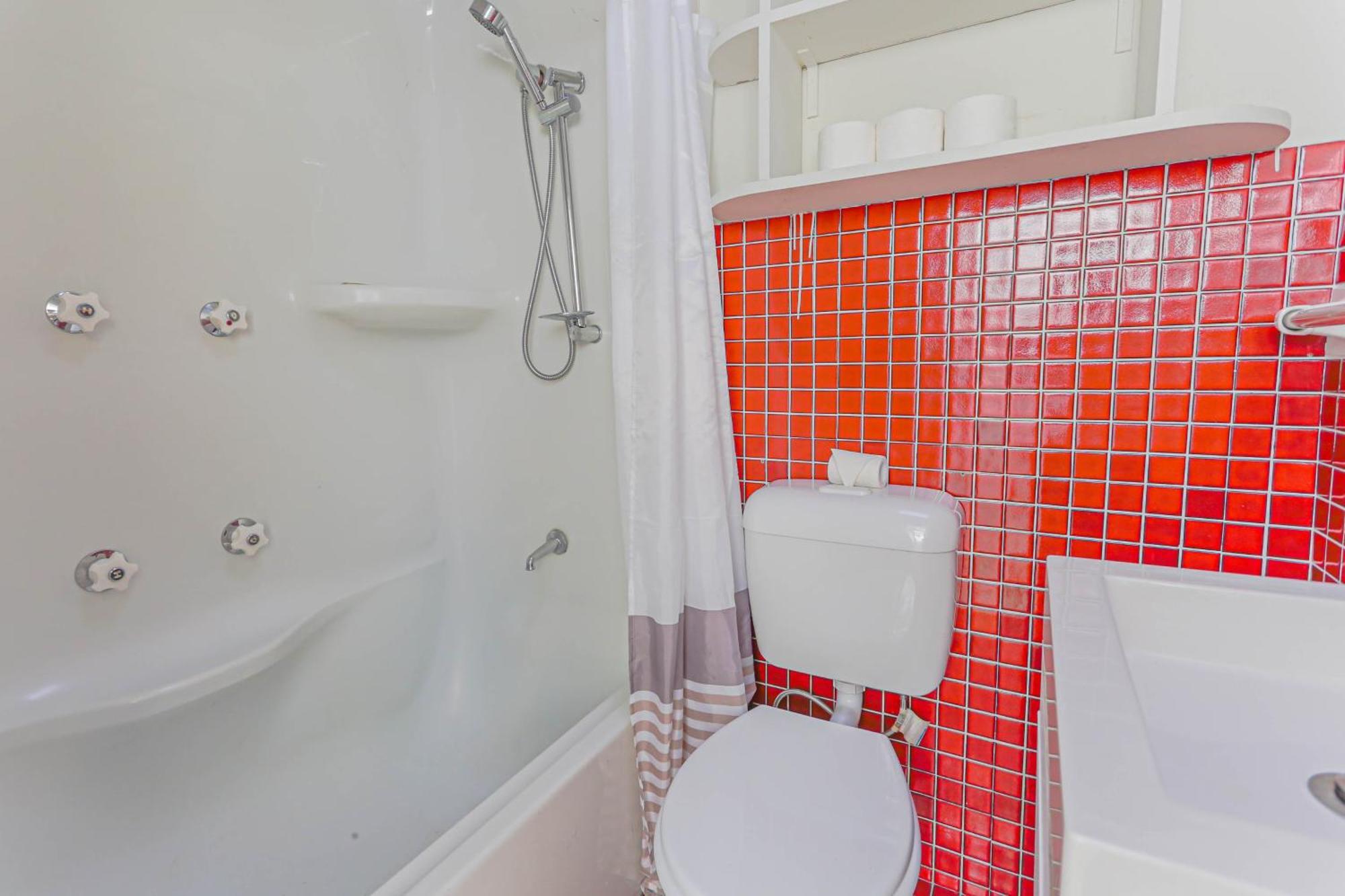 Choice 2 Bedroom House Woolloomooloo