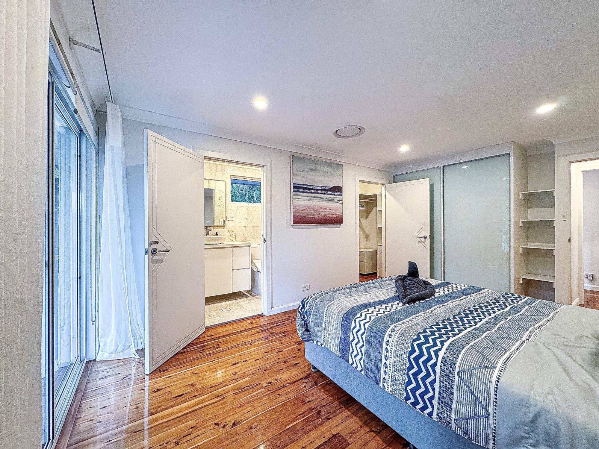 Spacious 4-bedrooms In West Ryde With Wifi, Ac * Sidney