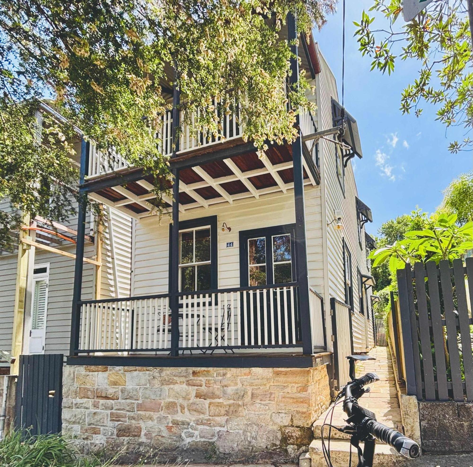 Charm & History 3bdr Close To Harbour Views Holiday home *