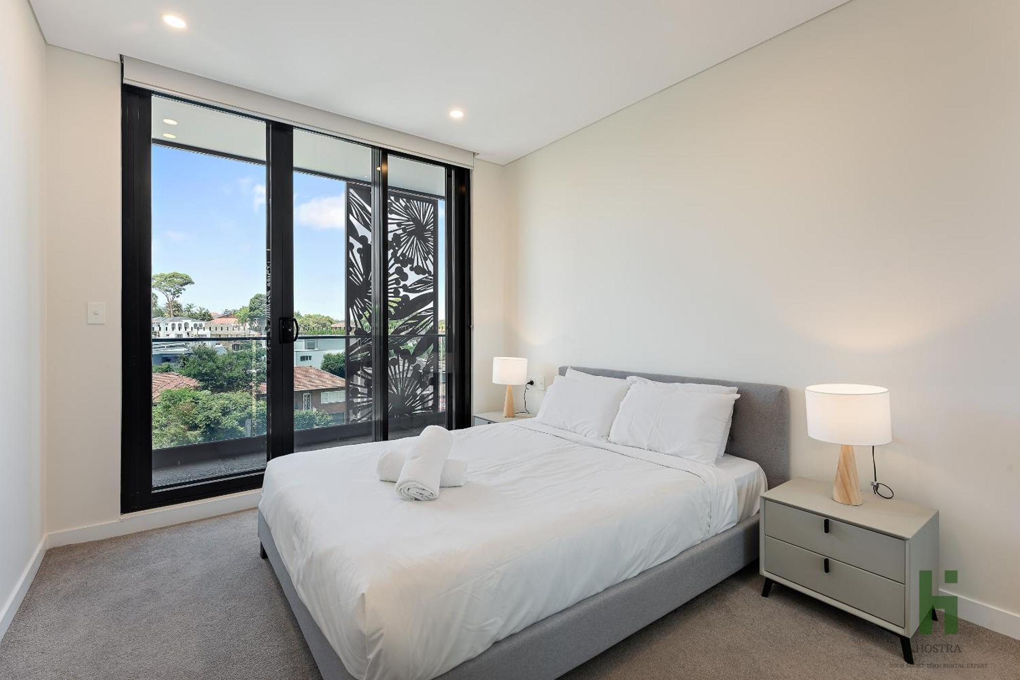 Luxury 3 Bedroom In Ryde Apartment Sydney