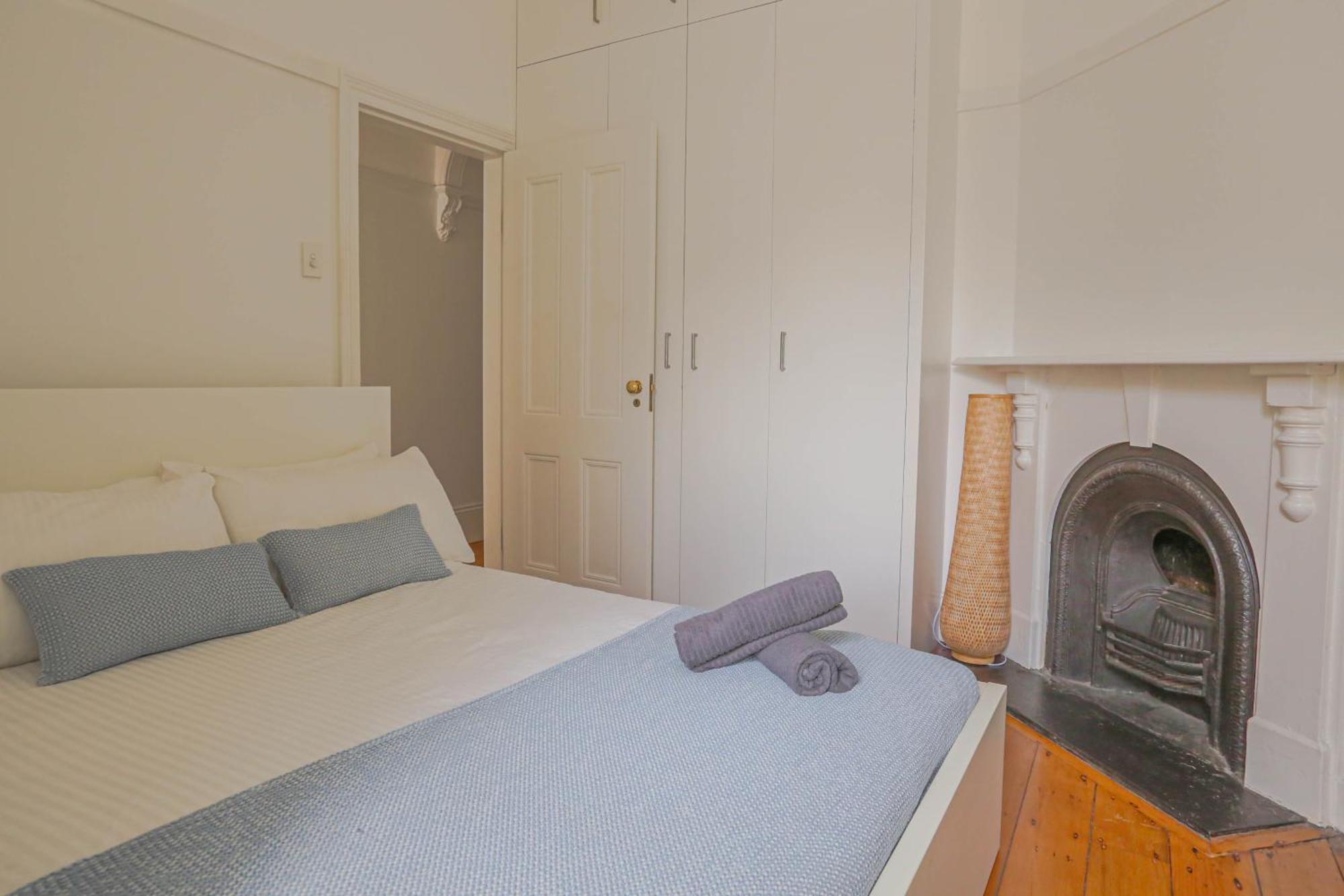 2 Bedroom House Situated At The Centre Of Surry Hills 2 E-bikes Included Holiday home