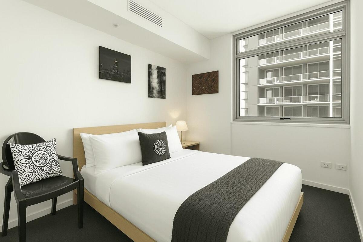 She35 - Cbd Darling Harbour Views With Pool & Gym Access Sydney