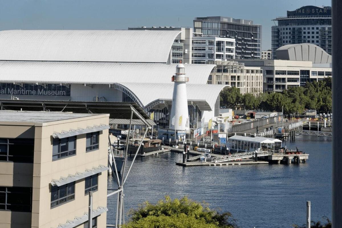 She35 - Cbd Darling Harbour Views With Pool & Gym Access * Sydney
