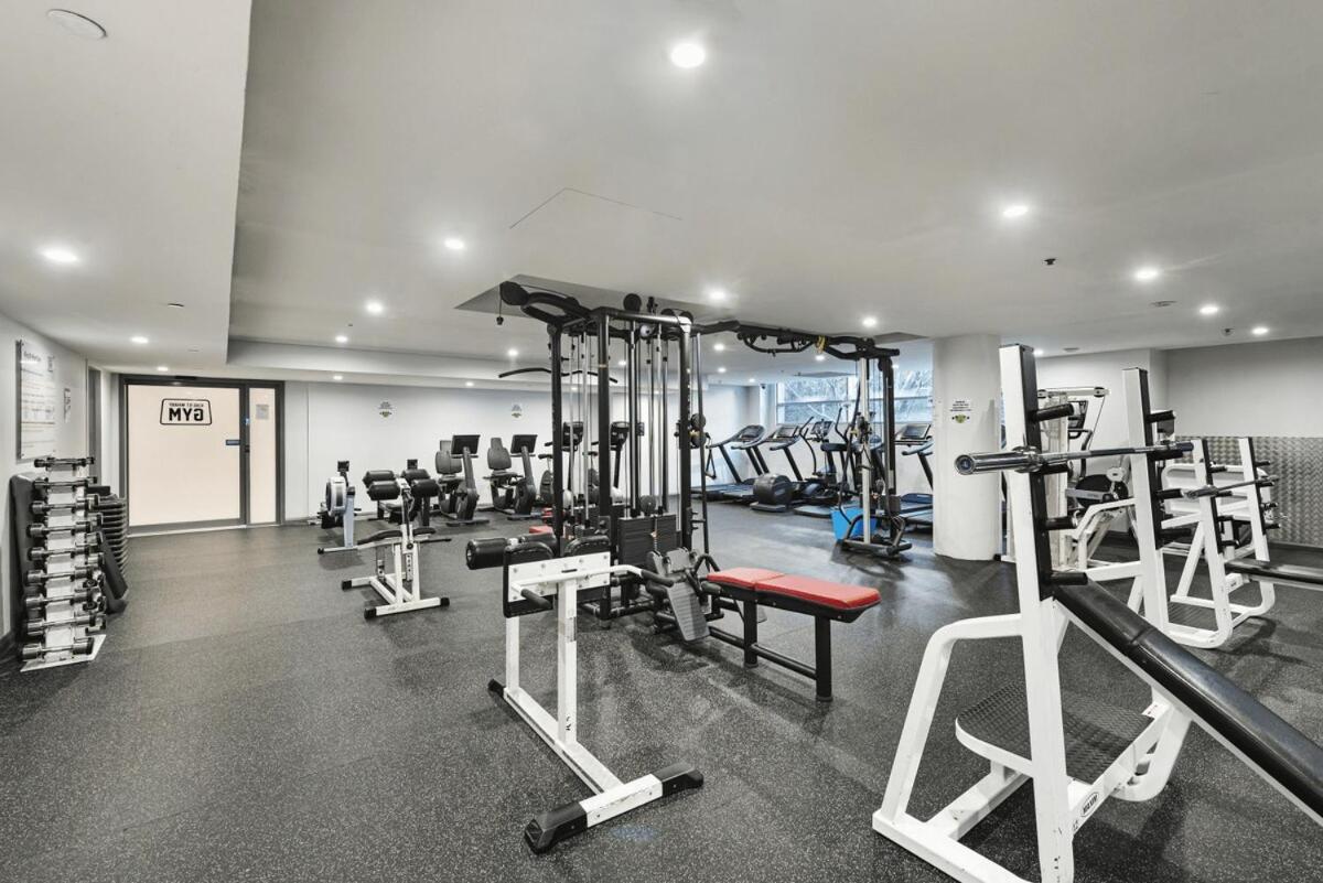 Apartment She35 - Cbd Darling Harbour Views With Pool & Gym Access *