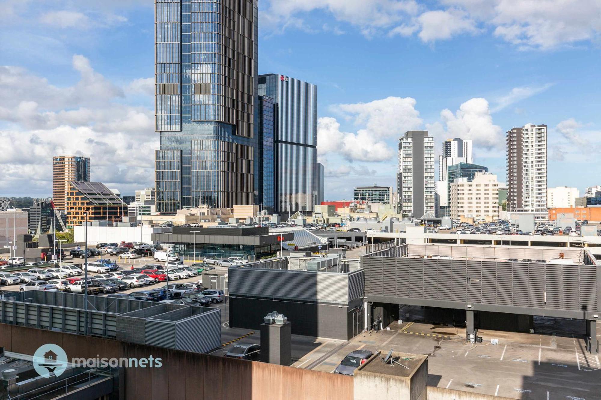 2 Bedroom 2 Bathroom Apt With Balcony And Parking Apartment Sydney