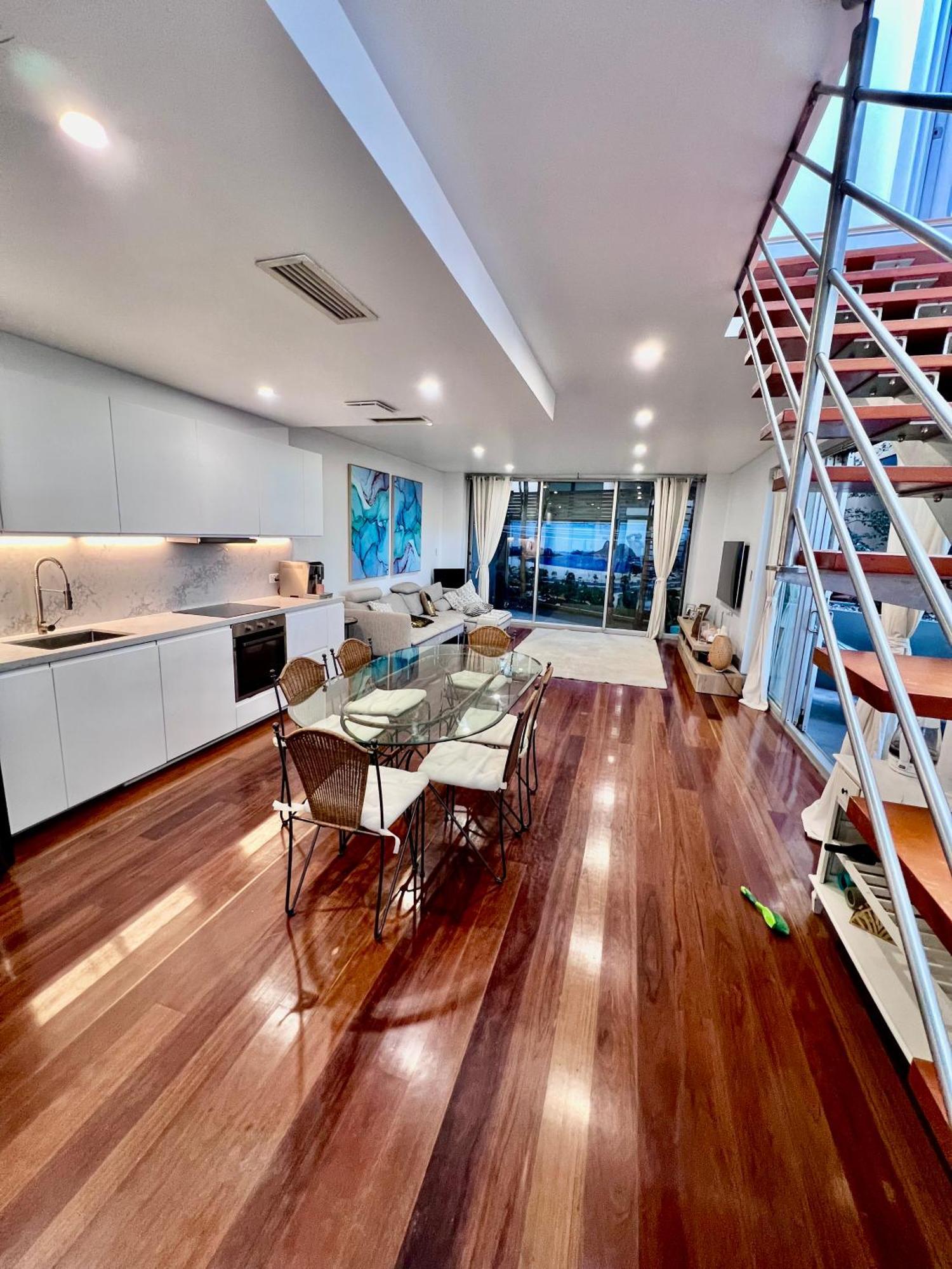 Modern Beachside Suite-just Steps From Bondi * Sidney