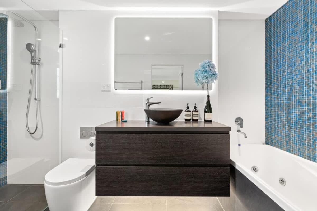 Beachfront Luxury 3 Beds With Ocean View Balcony * Sydney