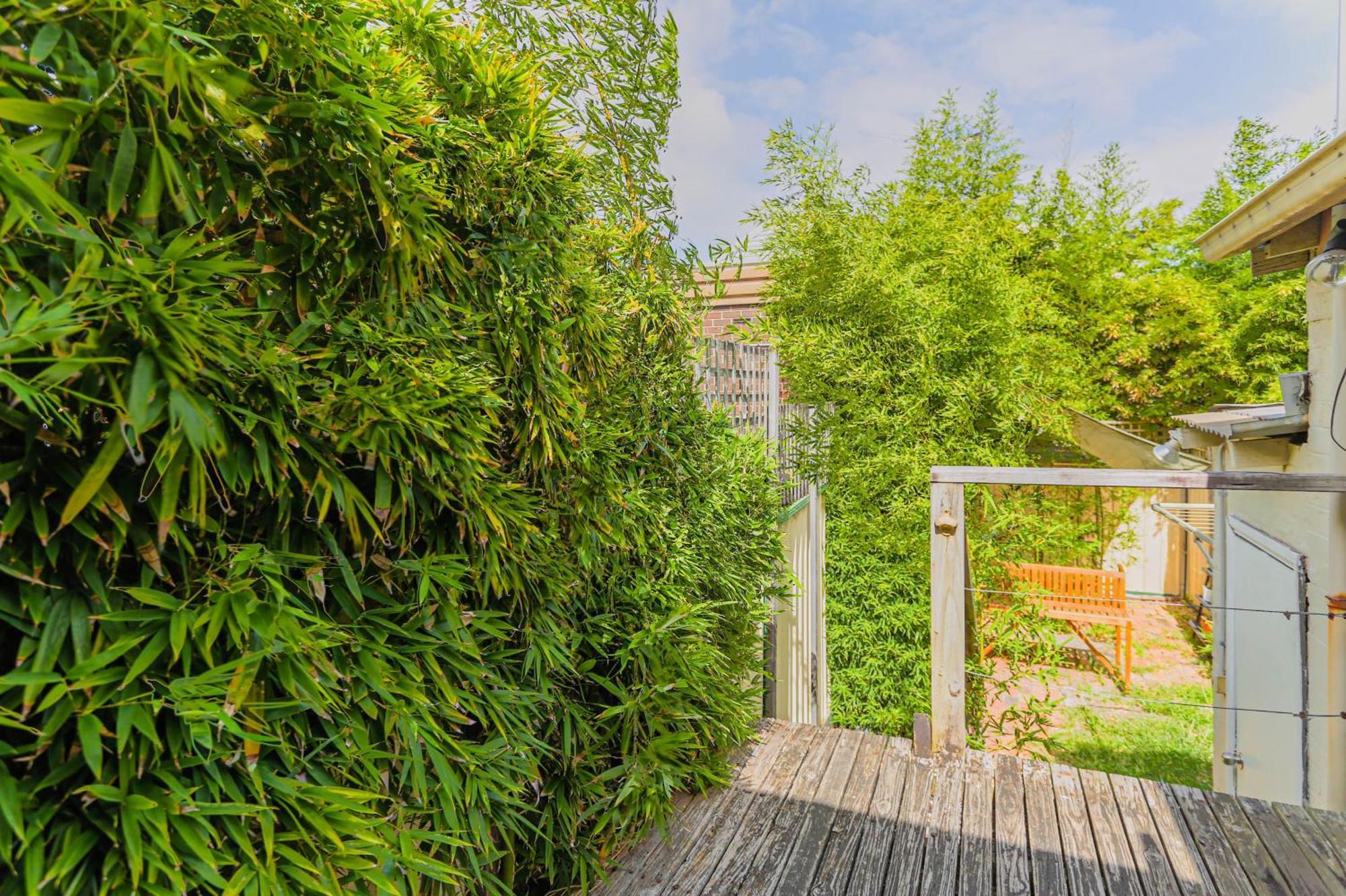 Delightful 2 Bedroom House Pyrmont 2 E-bikes Included Holiday home *