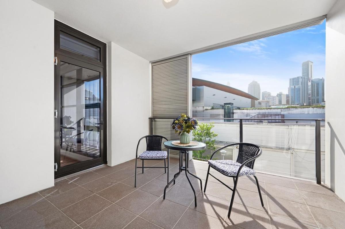 Apartment 1b1b1p In The Heart Of Pyrmont Sydney