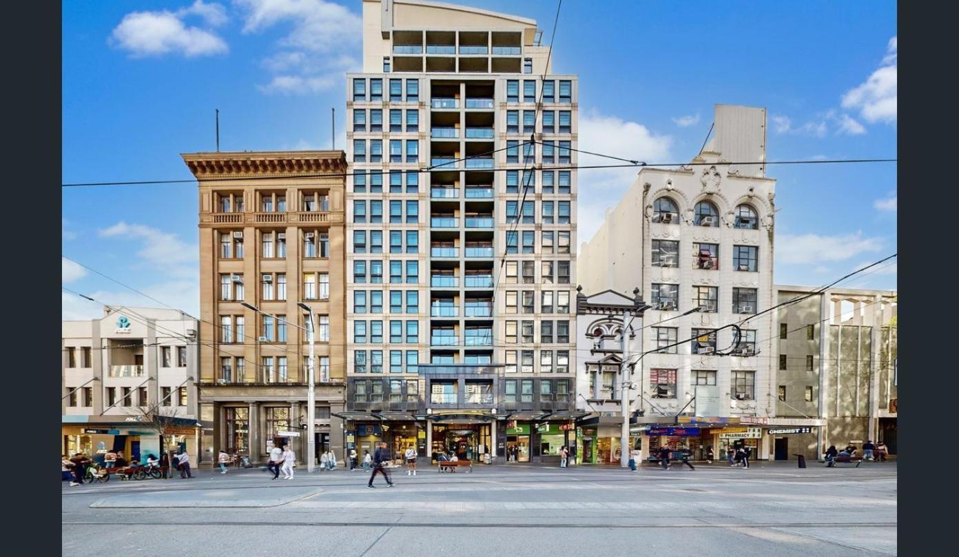 Kozyguru | Cbd | Awesome Abode Apartment