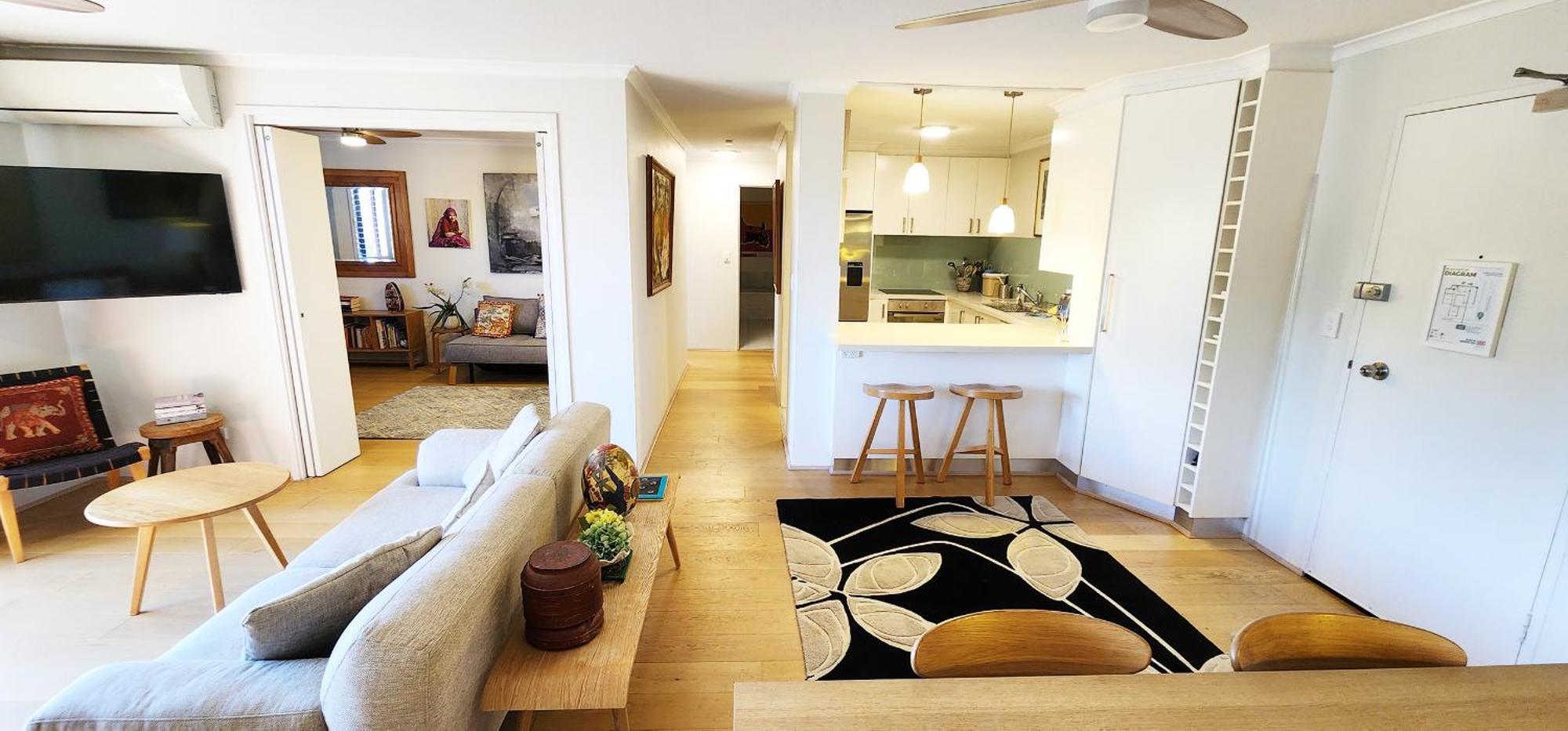 Apartment Impressive Centrally Located Penthouse Sydney