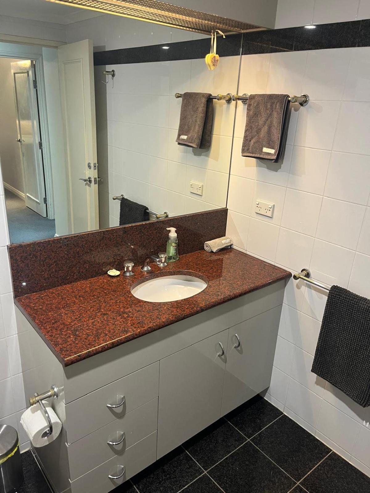 Apartment Darling Harbour Luxurious Retreat Sydney