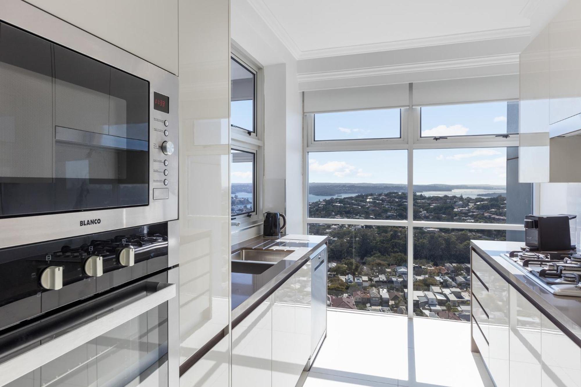 Meriton Bondi Junction