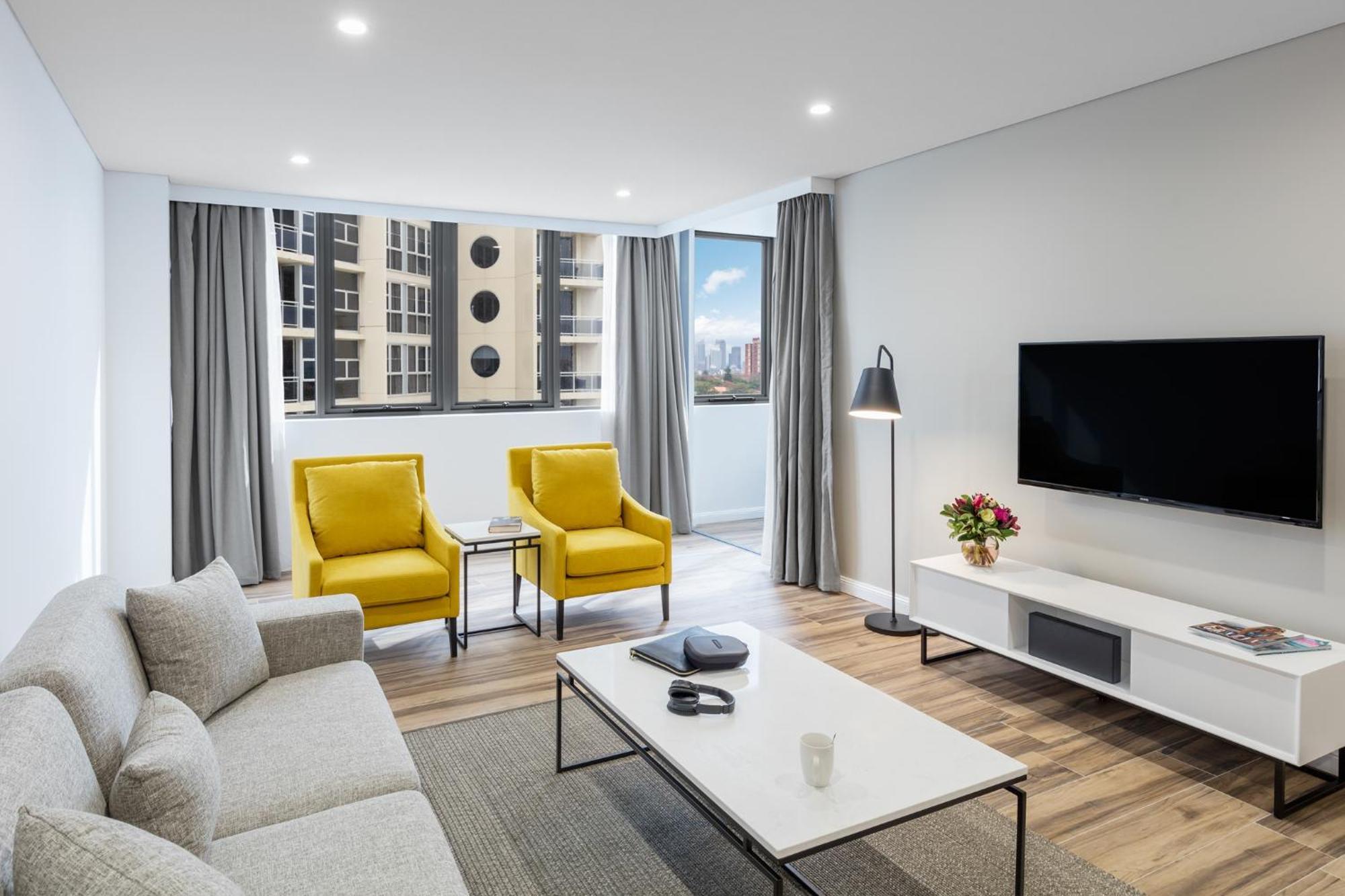 Meriton Bondi Junction
