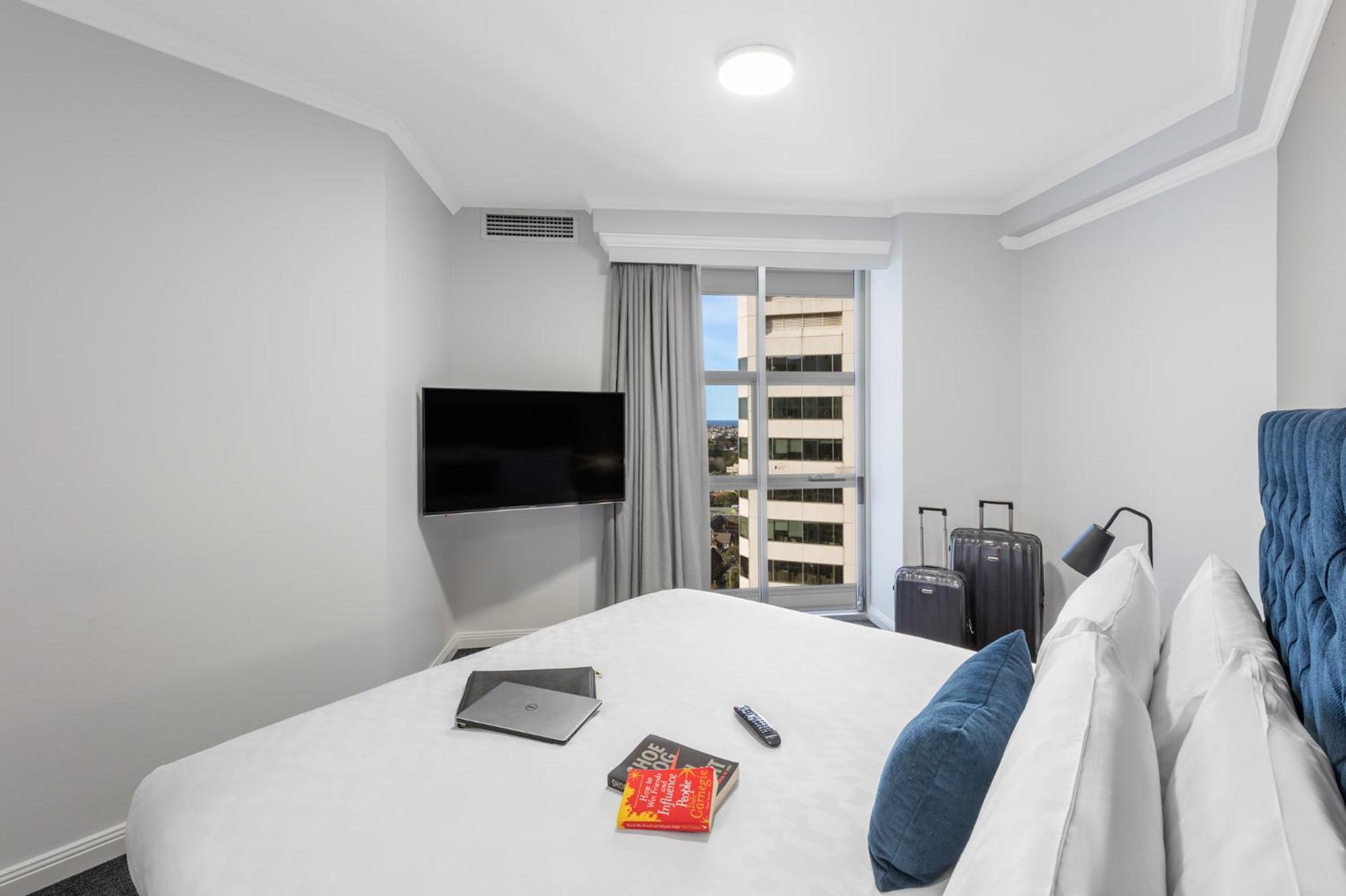 Meriton Bondi Junction Hotel 5*
