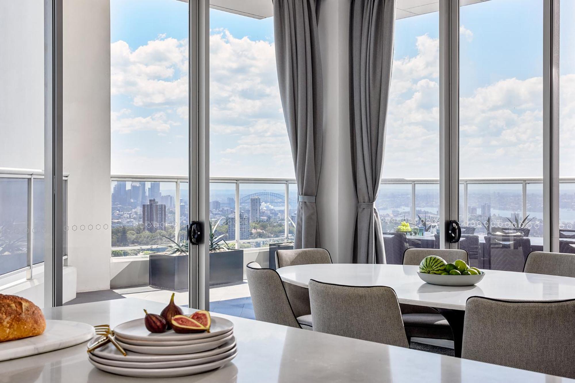 Meriton Bondi Junction Hotel Sydney