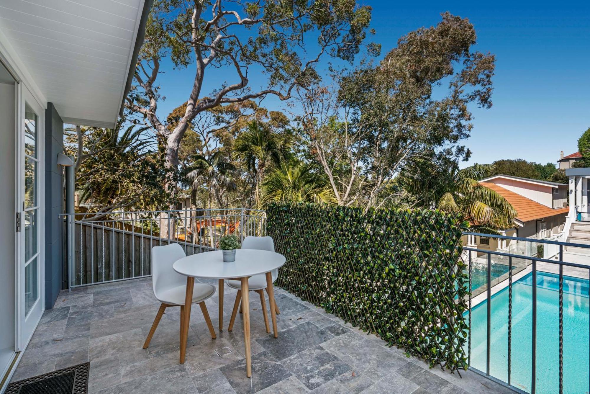 Apartment Balmoral - Large Terrace & 150m To