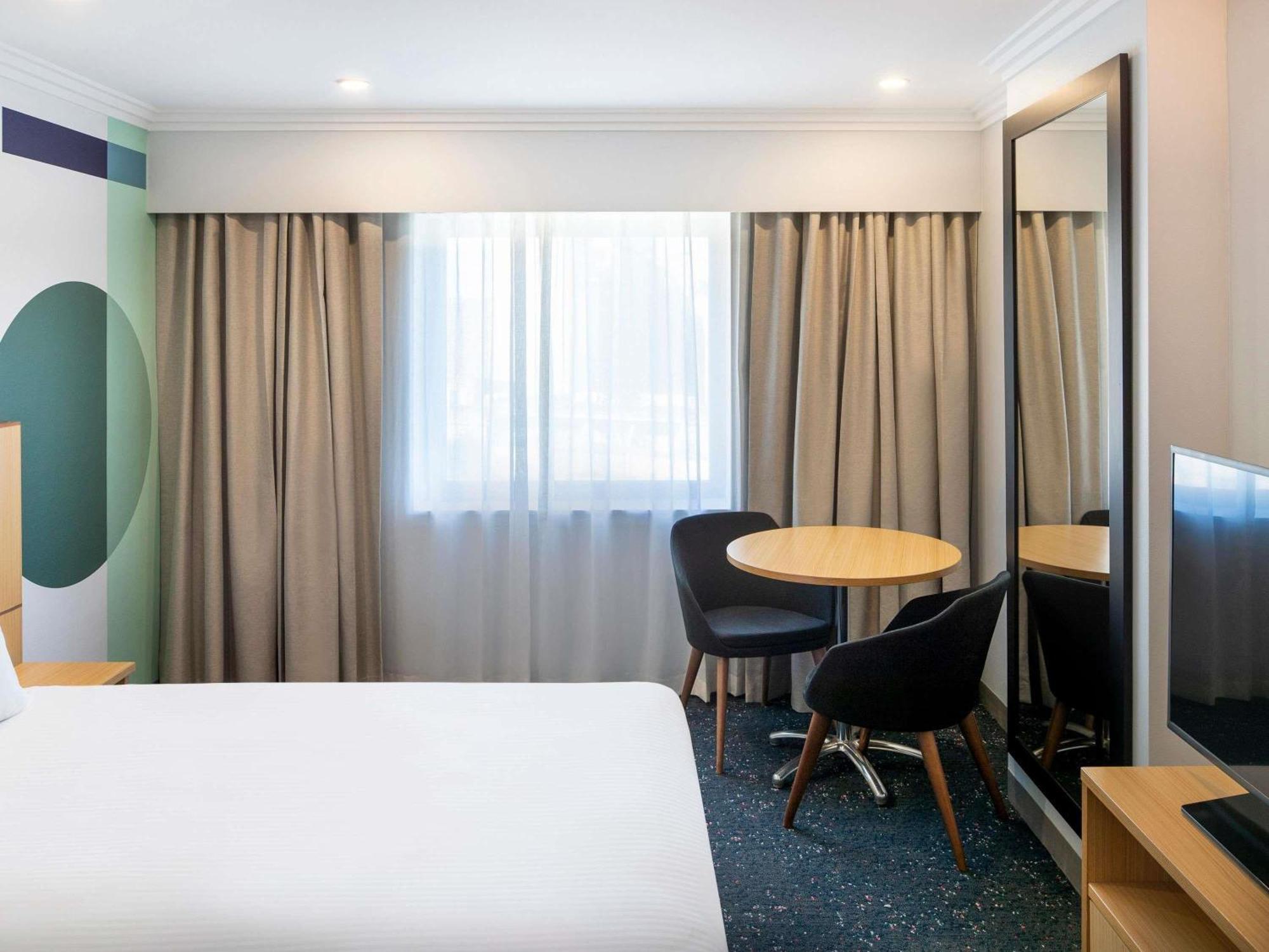 Ibis Styles 3*