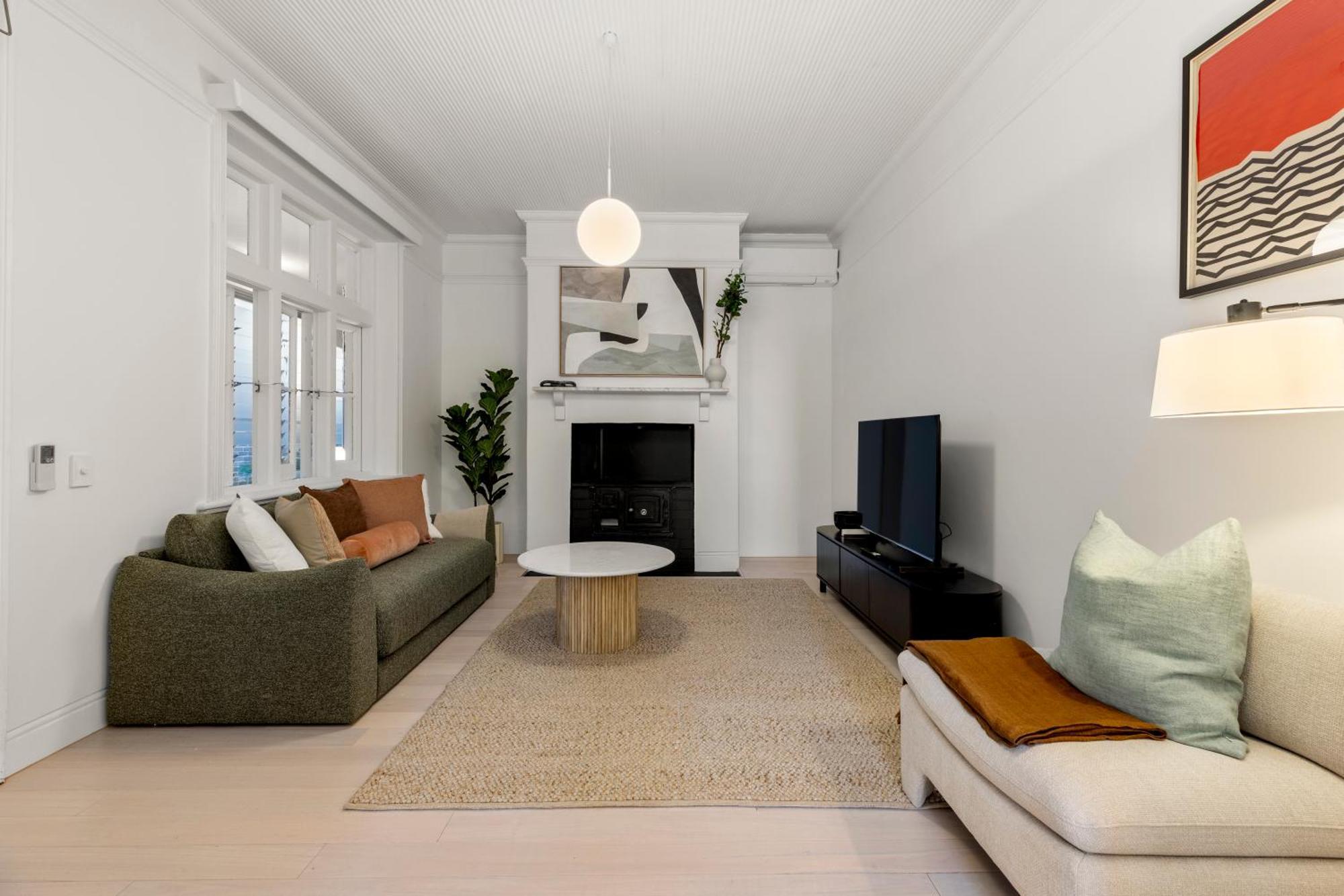 2-4 Trinity Avenue