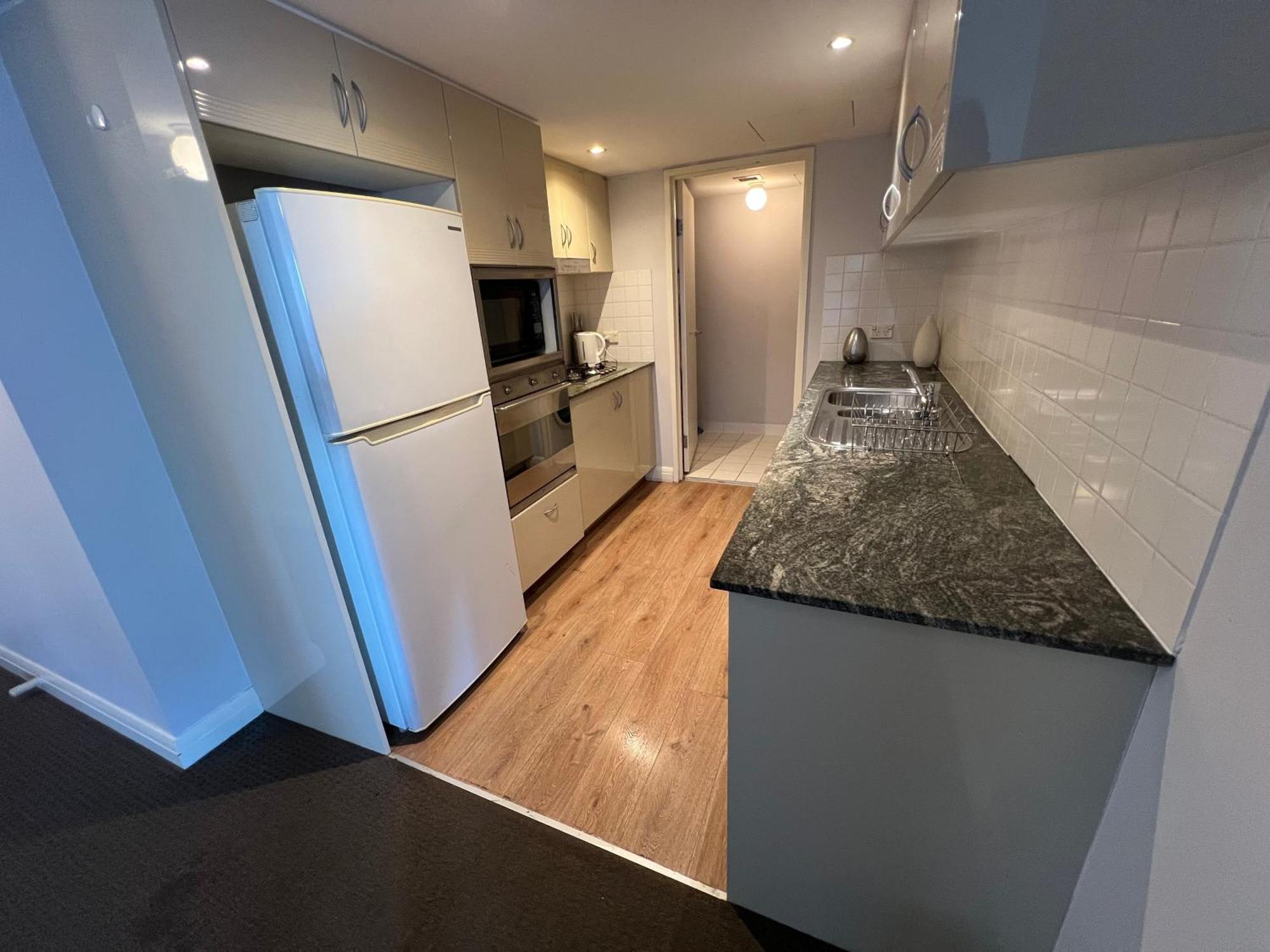 Apartment Spacious One-bedroom Or With Balcony