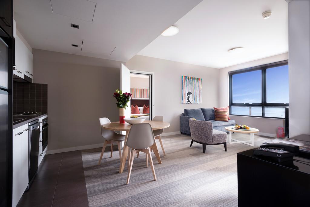 Quest Mascot Aparthotel Sydney
