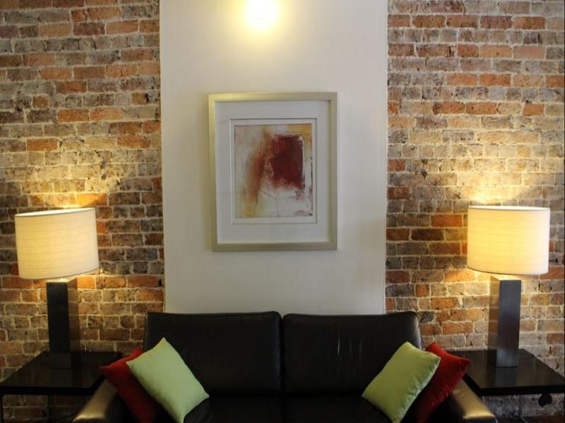 Newtown Cozy Lodge *
