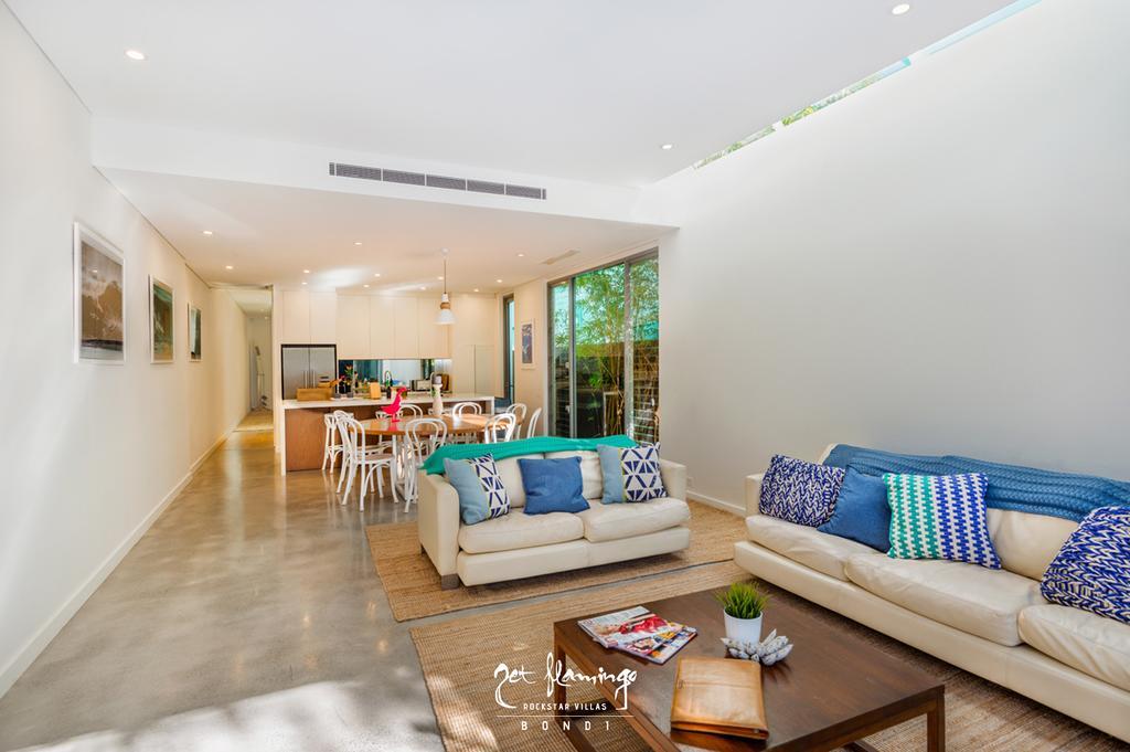 Villa Jet Flamingo Sydney